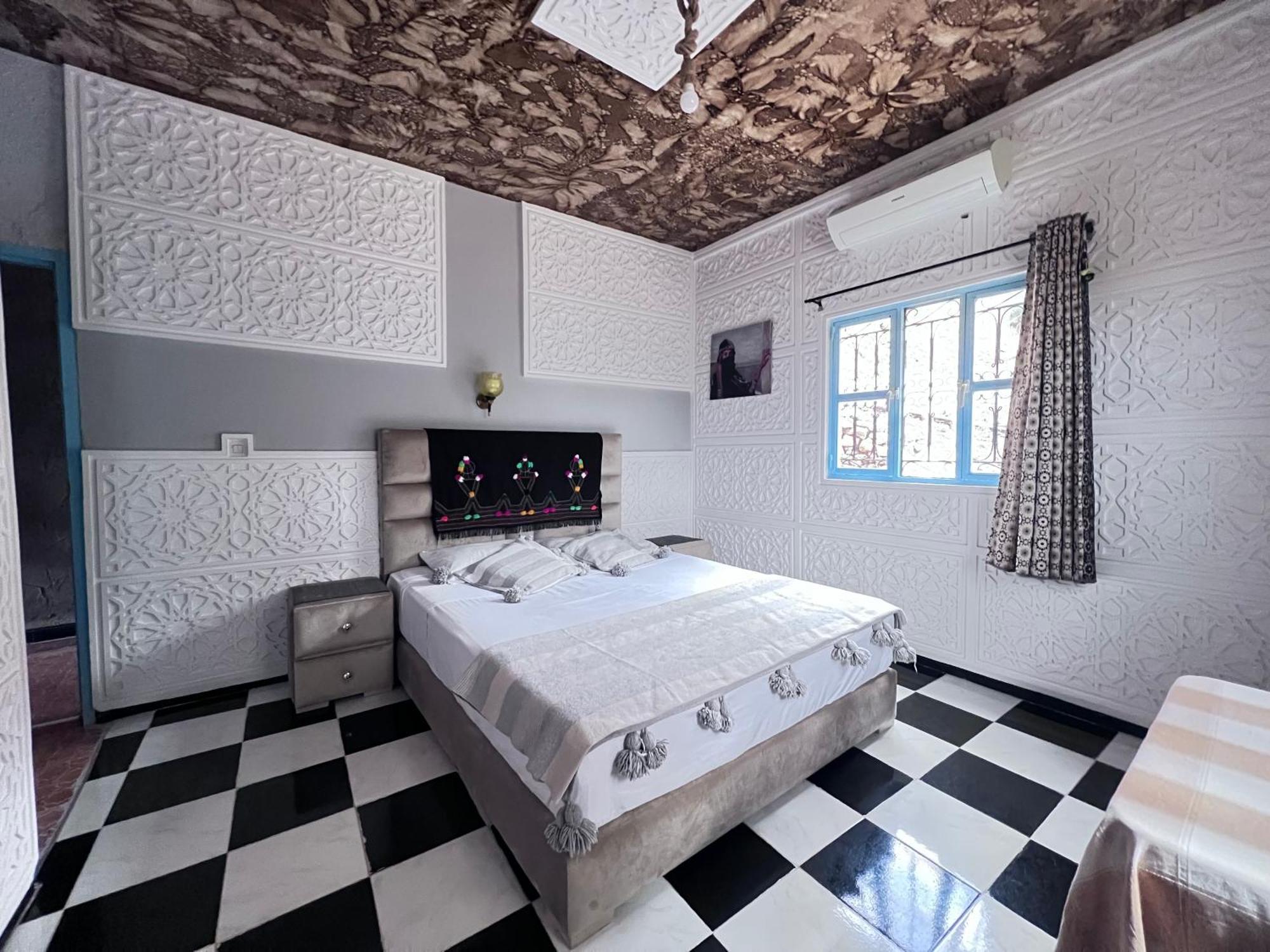 La Maison Traditionnelle Hotel Et Guesthouse Tafraout Εξωτερικό φωτογραφία
