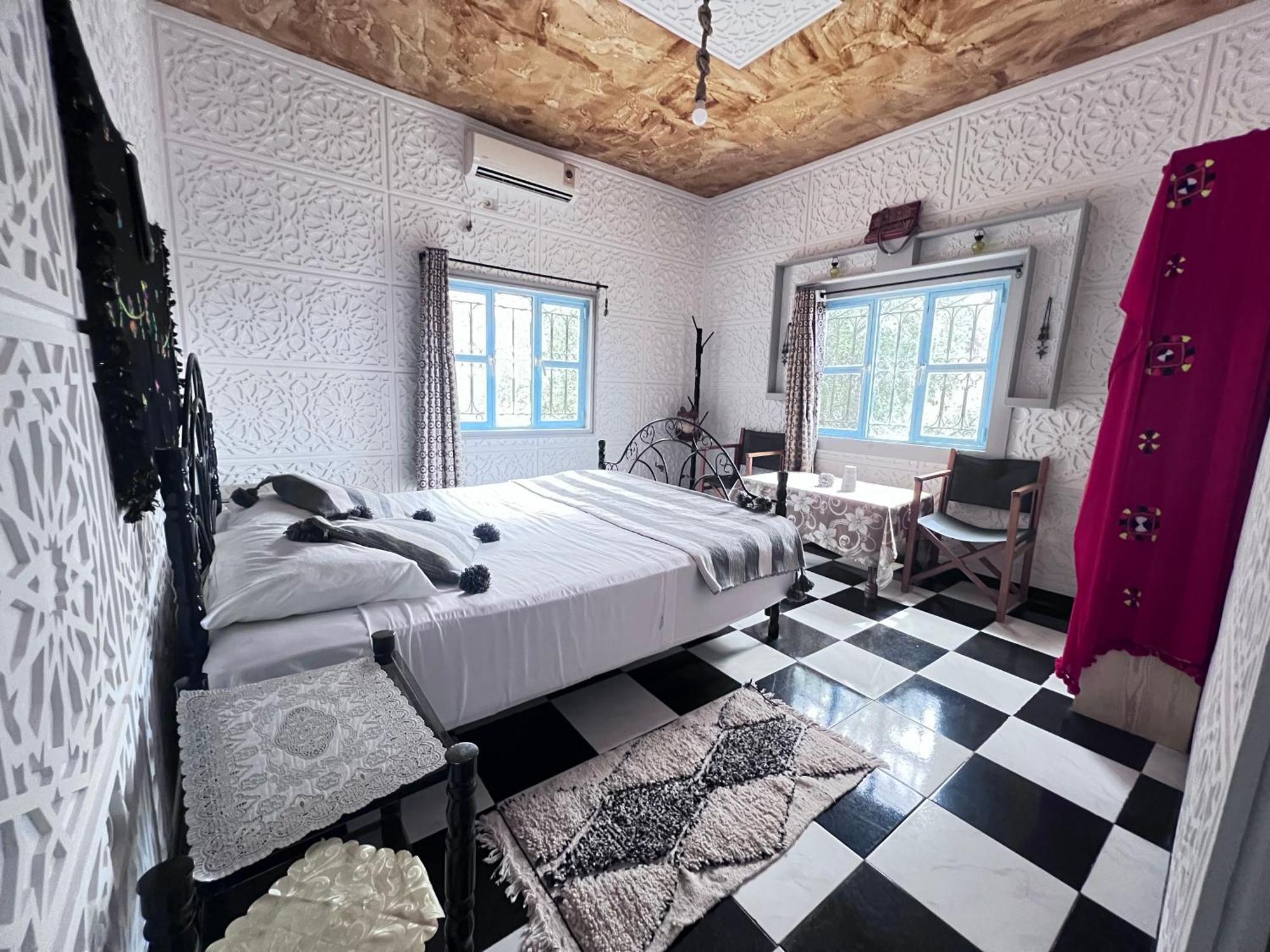 La Maison Traditionnelle Hotel Et Guesthouse Tafraout Εξωτερικό φωτογραφία