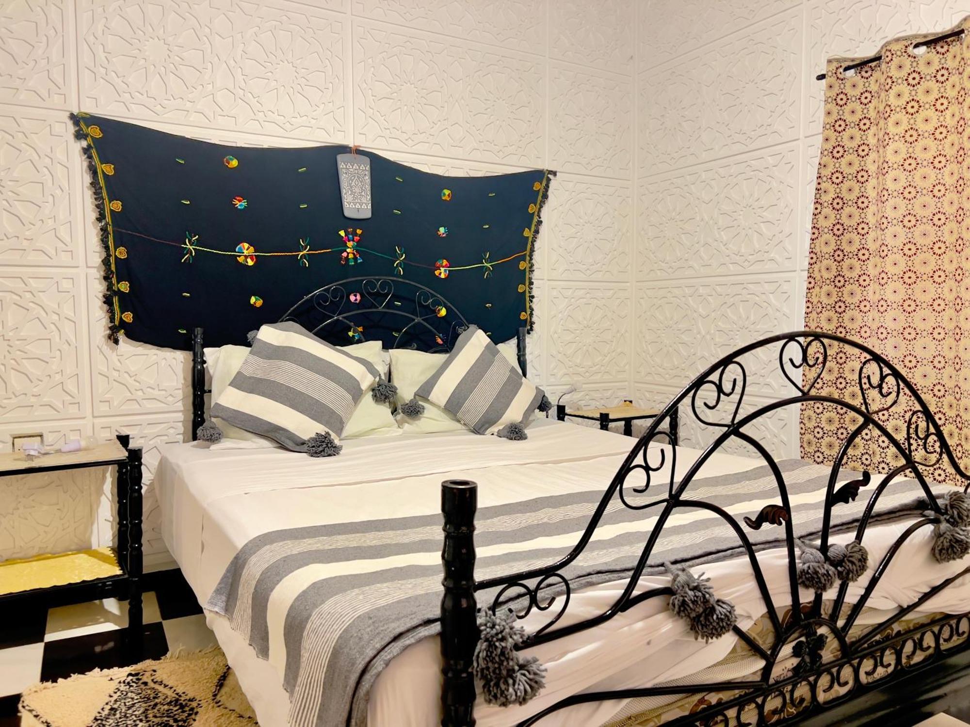 La Maison Traditionnelle Hotel Et Guesthouse Tafraout Εξωτερικό φωτογραφία